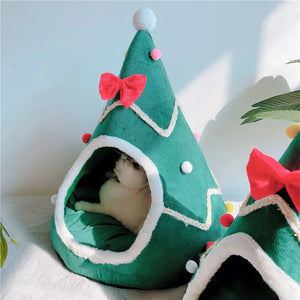 Christmas Cat House Dog House Warm Winter Can Be Dismantled and Washed Cute Small Dog Semi-closed Pet House