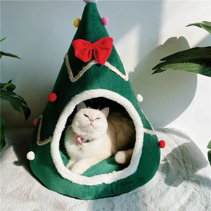 Christmas Cat House Dog House Warm Winter Can Be Dismantled and Washed Cute Small Dog Semi-closed Pet House