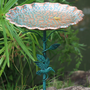1 Antique Cast Iron Bird Bath with Detachable Feeder - Easy-To-Clean Metal Design, Highly Stable 5-Prong Base, Ideal for Gardens, Lawns, and Holiday Decorations, Perfect for Wild Bird Lovers, Suitable for Halloween, Christmas